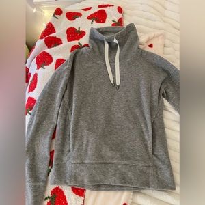 Lululemon go forward pullover funnel neck fleece sweatshirt size 2